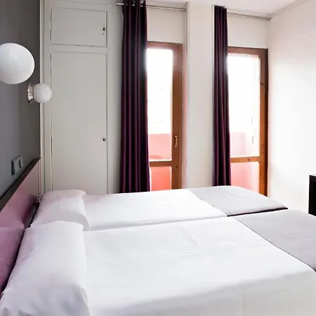 Gasthof Hospedium Un Punto Chic Huesca