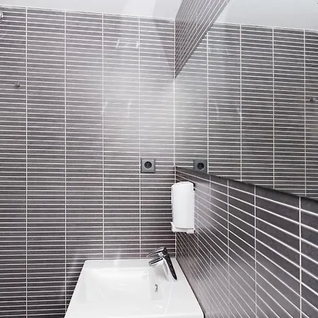 Hospedium Un Punto Chic 2* Huesca