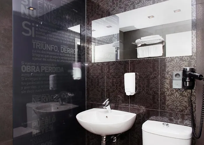 Pensionat Hospedium Un Punto Chic Huesca