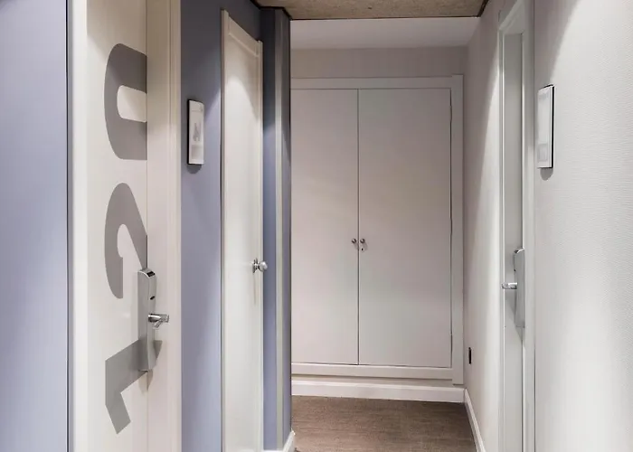 Pensionat Hospedium Un Punto Chic 2*