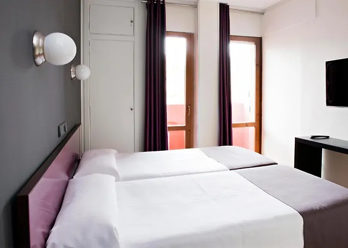 Pensionat Hospedium Un Punto Chic Huesca