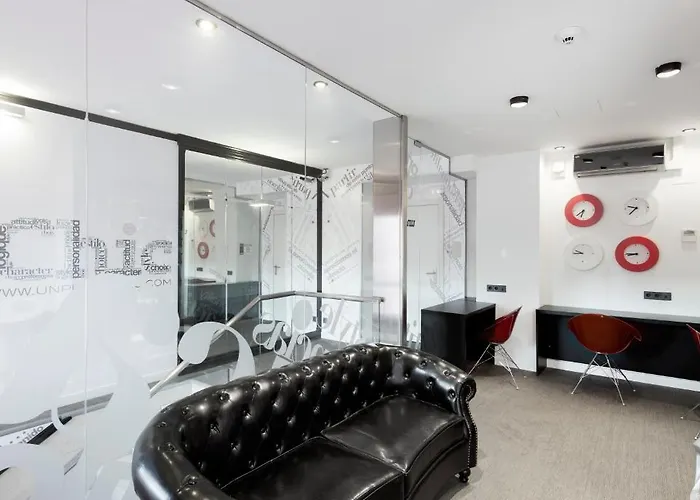 Pensionat Hospedium Un Punto Chic Huesca