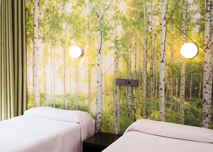 Hospedium Un Punto Chic Gasthof Huesca